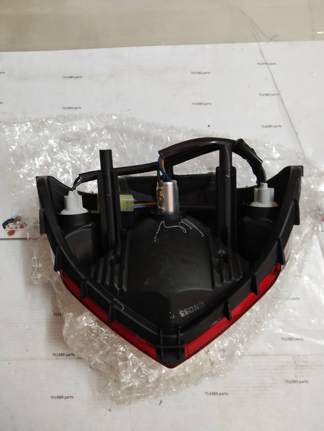 ชุดไฟท้าย (มีขั้วไฟ, มีหลอดไฟ) SPARK115I 2013-2015 อะไหล่แท้ YAMAHA 1FC-H4710-00 รหัสทดแทน 1FC-H4710-01 , 1FC-H4710-02