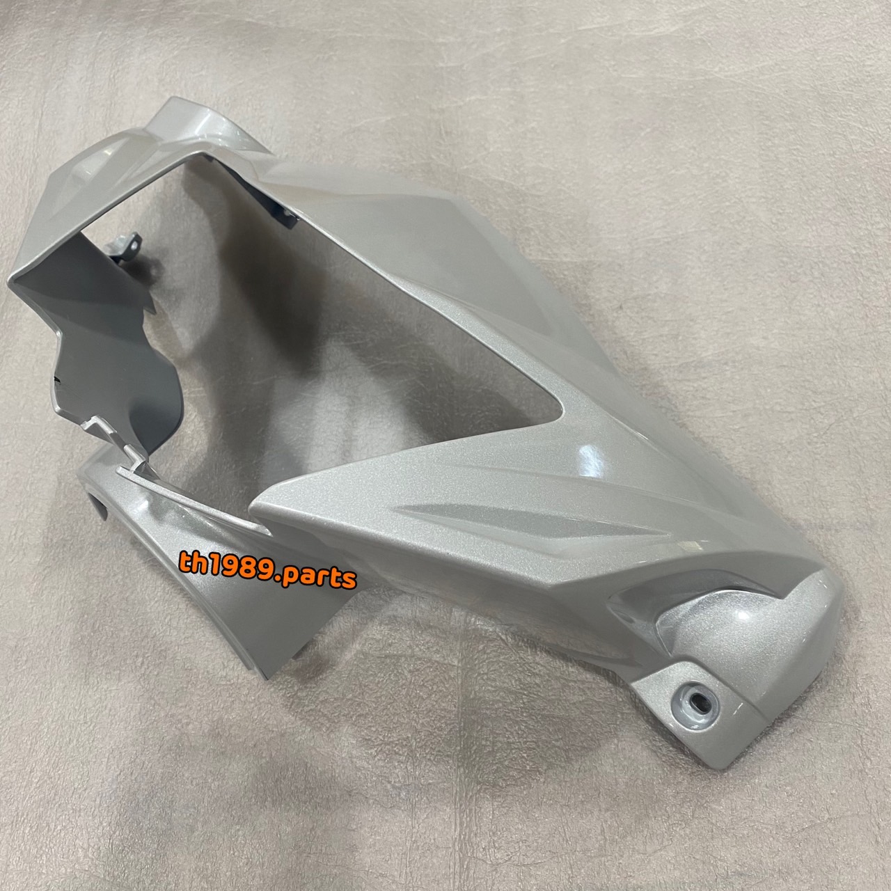 5YP-F6143-00-P3 ฝาครอบไฟหน้าสีขาว SPARK135 (ดิสต์เบรค) 2005,2007 สีขาว(0390,BWC1) , SPARK135RX 2008 อะไหล่แท้ YAMAHA