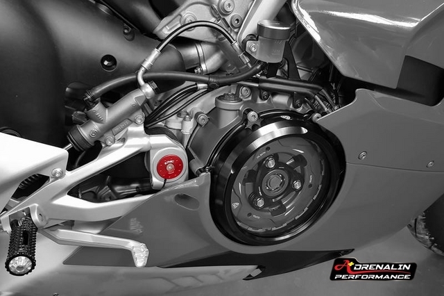 plugs อุดชุดเกียร์ CNC racing สำหรับ Panigale 899 1199