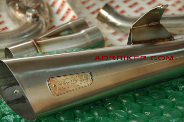 ท่อ Vance and Hines full system สำหรับ Hayabusa 99-ปัจจุบัน ทรง Drag (For Exhibition only)