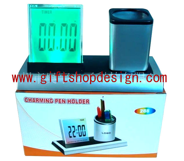 นาฬิกาตั้งโต๊ะพร้อมที่ใส่ปากกา