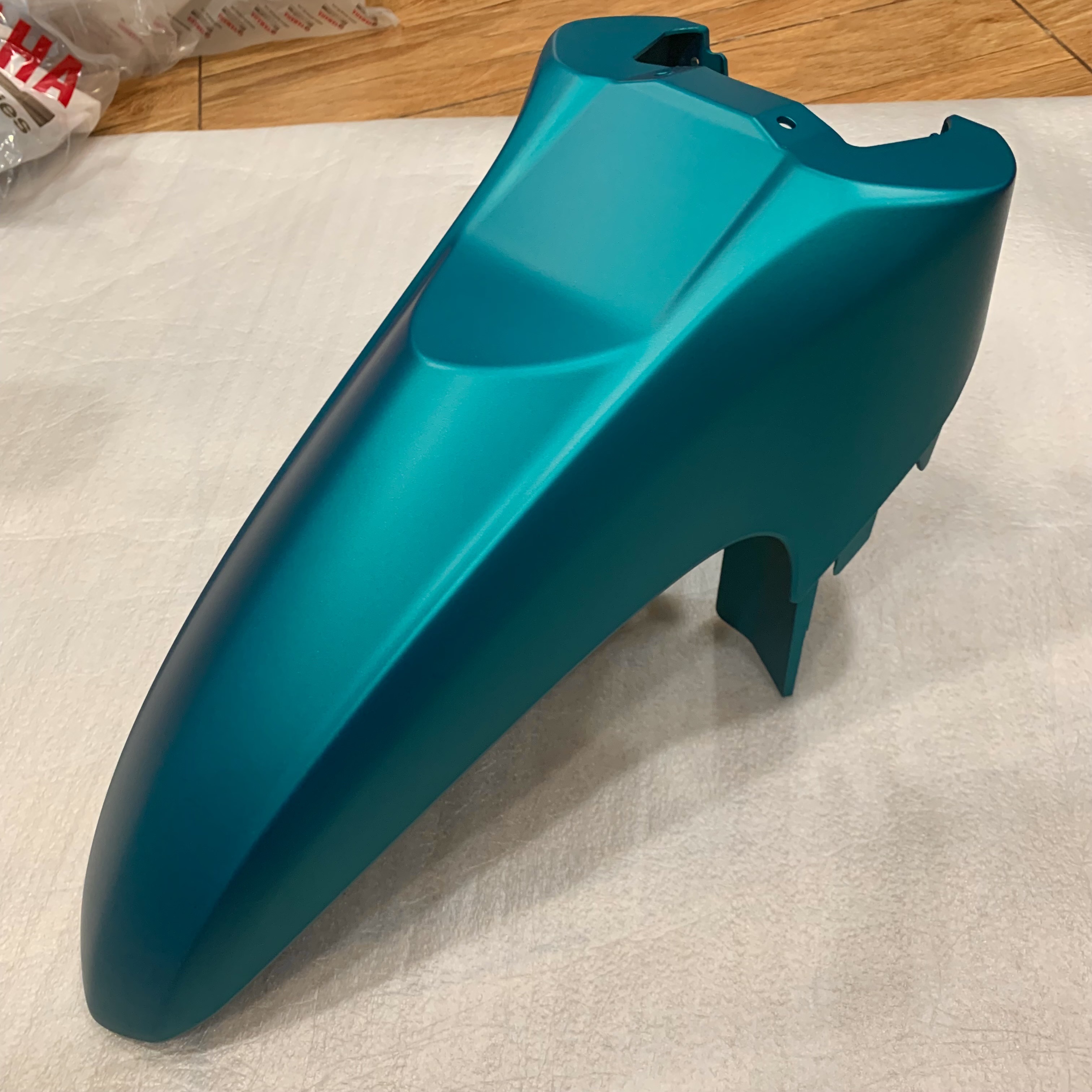 B6F-F1511-00-PH บังโคลนหน้าสีเขียวด้าน (1917, CM7) FINN 2023 อะไหล่แท้ YAMAHA