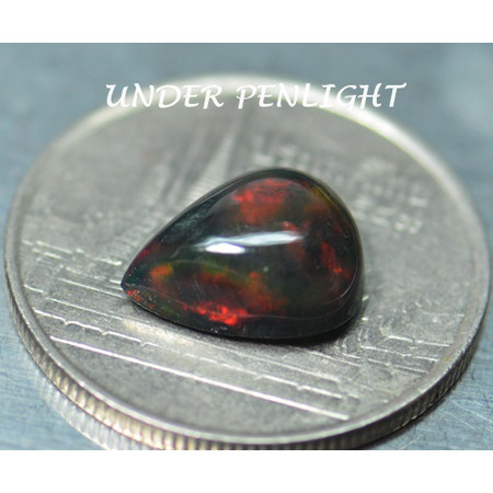 แบล็คโอปอลหลากสี (Opal) 1.53 กะรัต