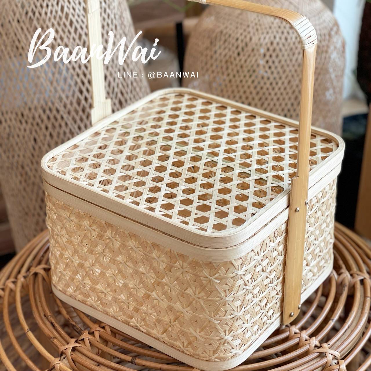 กล่องปิ่นโตไม้ไผ่ ปิ่นโตไม้ไผ่ ลายพิกุล ทรงสี่เหลี่ยม ฝาสานโปร่ง (สีธรรมชาติ)