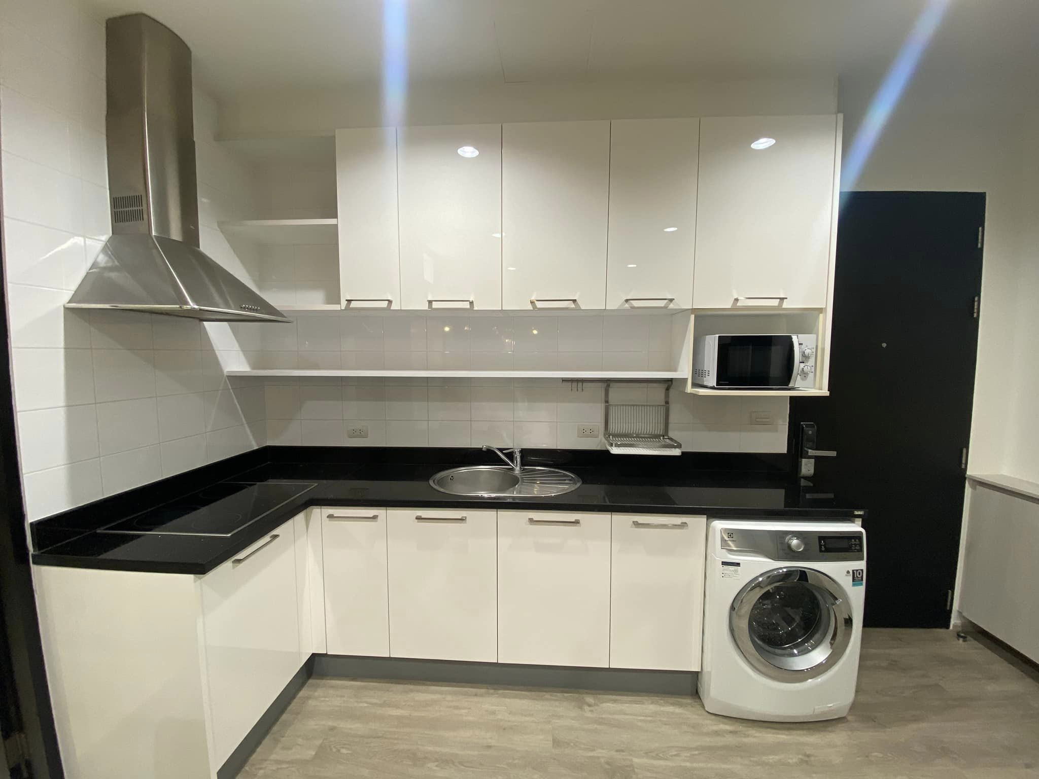 Baan Klang Krung Siam-Pathumwan