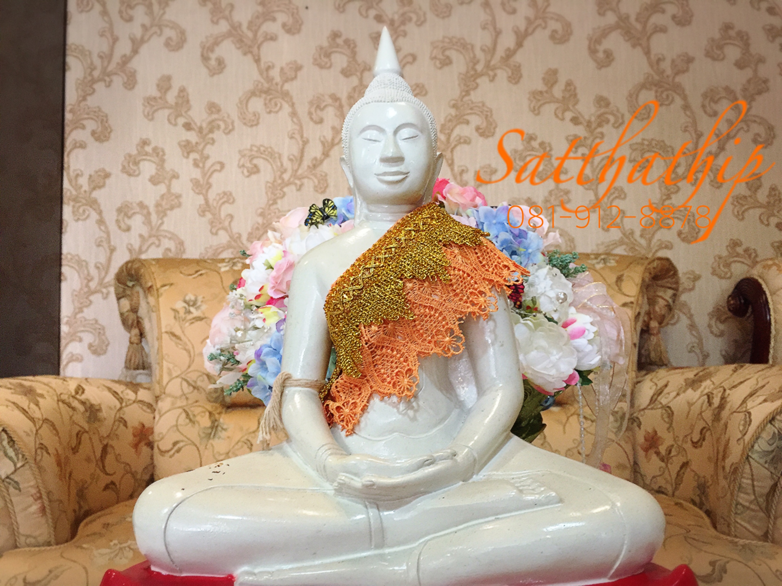 สไบห่มพระพุทธรูป