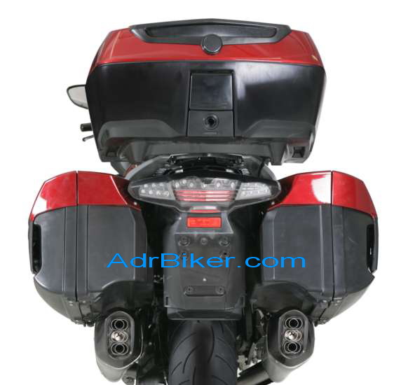 ท่อ akrapovic titanium สำำหรับ BMW K1600GT/GTL (For Exhibition only)