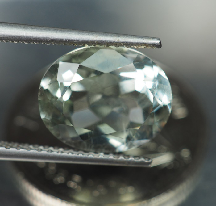 อเมทิสต์สีเขียว (Green Amethyst) 3.68 กะรัต AAA