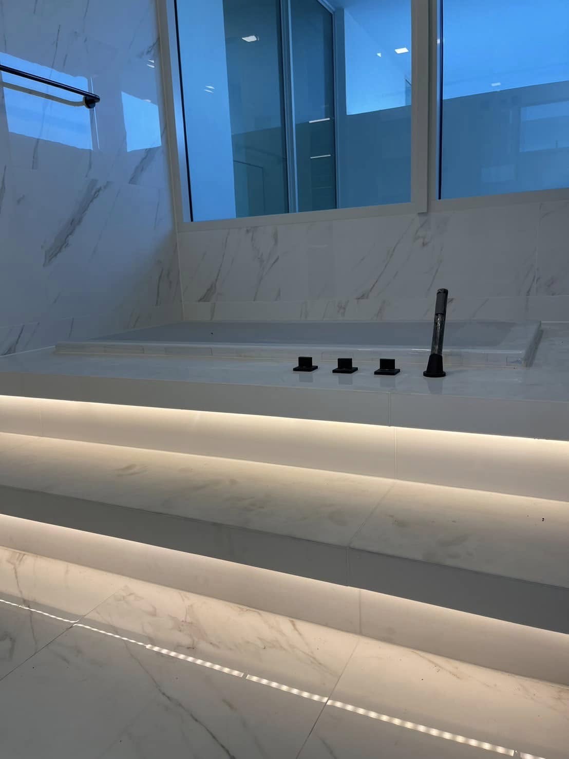 Vive Ekkamai Ramintra For Rent