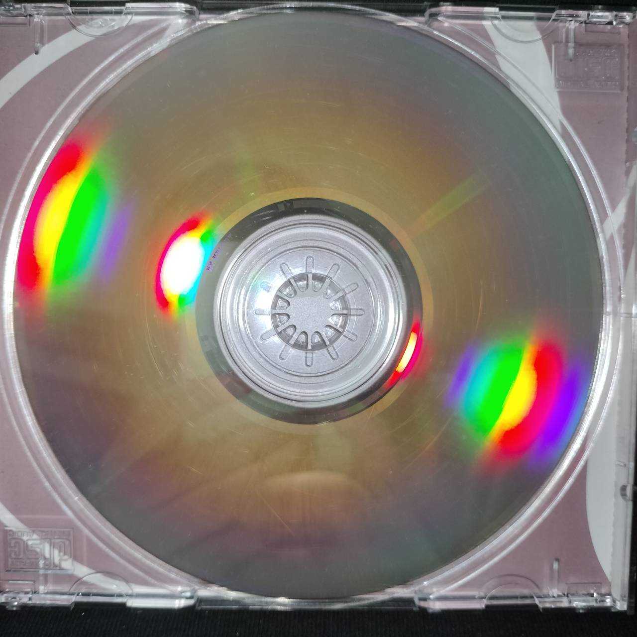 แจ้ ดนุพล แก้วกาญจน์ – Studio Class Project 1 / แผ่นทอง / แผ่นดี