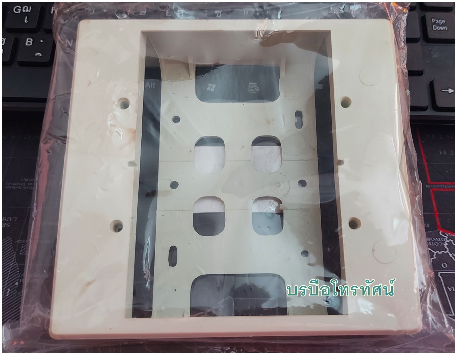 ปลั๊กไฟบ้าน ปลั๊กเมจิก สวิทช์ไฟ สวิทช์เปิด-ปิด เต้ารับตัวเมีย