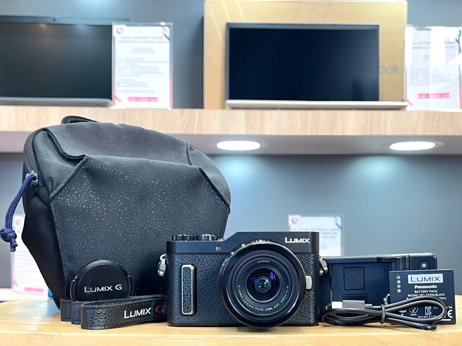 Panasonic Lumix DMC-GF10 Lumix KIT 12-32 mm.