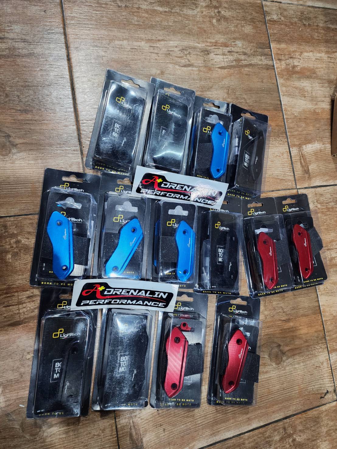 อุดกระจก lightech tmax 560 2025+ แป้นอุดกระจก ของแท้ italy