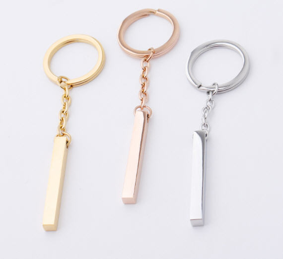 พวงกุญแจ,ที่ห้อยพวงกุญแจ,สกรีนโลโก้,ติดโลโก้,เลเซอร์โลโก้