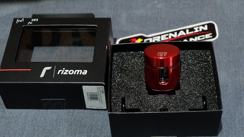 Rizoma -กระปุกน้ำมัน Notch (Fluid Tank)