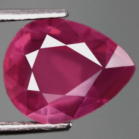 พลอยทับทิม (Ruby) 5.35 กะรัตสีชมพูอมม่วง