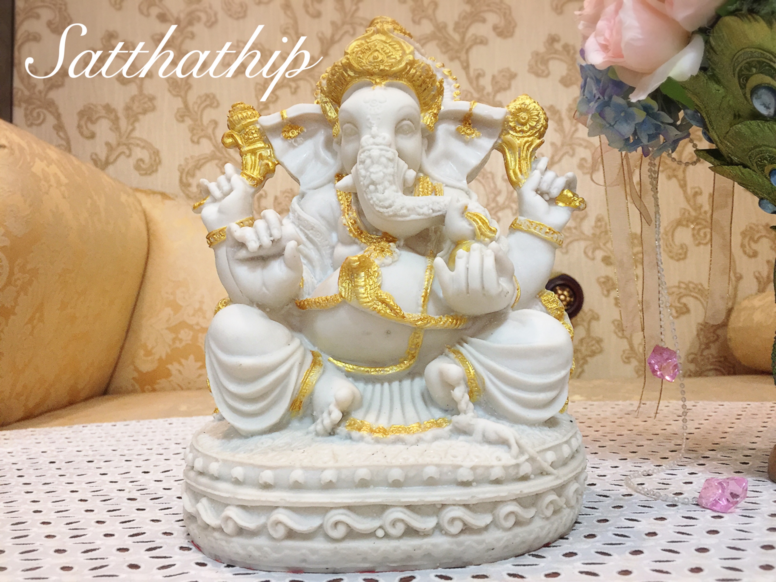 พระพิฆเนศ ปางสัมปทายะคเณศ (เรซิ่น) - Ganesha: Lord of Success