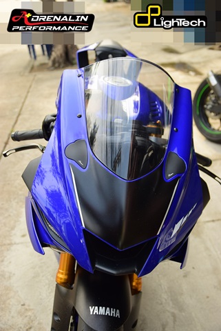 Lightech - อุดกระจก (Mirror hole caps) สำหรับ R6 2017+