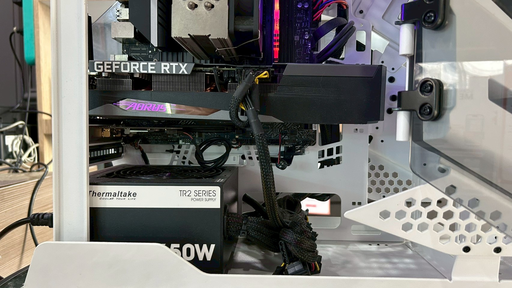 PC ประกอบ Intel Core i7-12700F / RTX 3050 / Ram 8GB