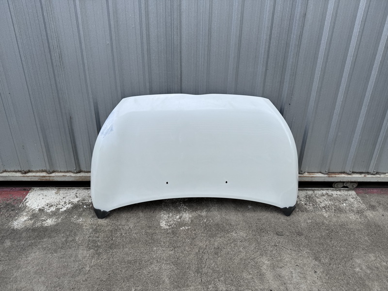 ฝากระโปรงหน้า Mitsubishi Mirage 2012-2015 2,300 2,700