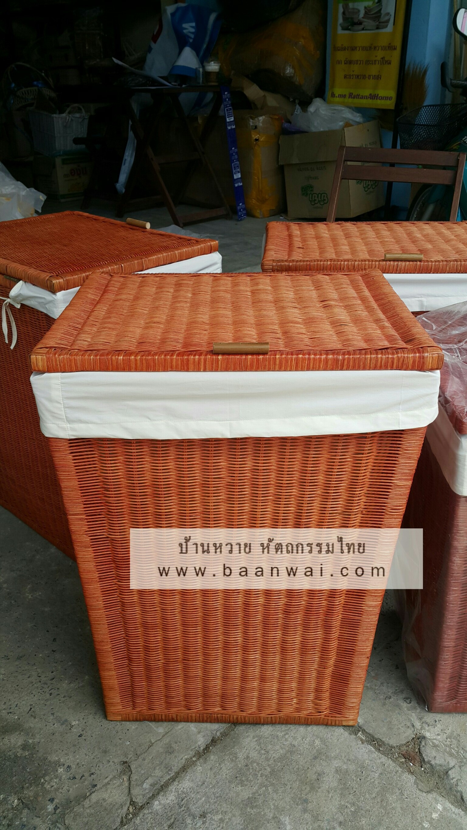 ตะกร้าผ้า หวายแท้ บุผ้า Size M : 30*40*56 cm