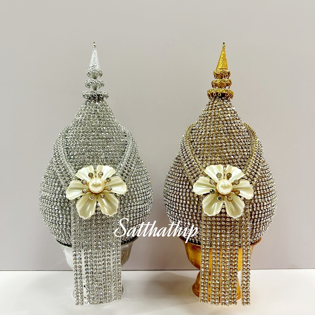 พานพุ่ม - พานพุ่มสักการะ - พานพุ่มเงินทอง - พานพุ่มนพเก้า [5 นิ้ว/ 1,790บาท/คู่]