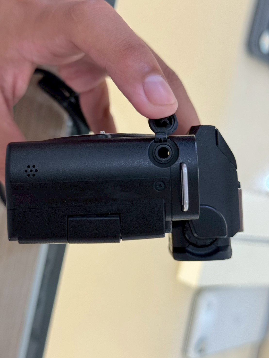 Panasonic Lumix G100