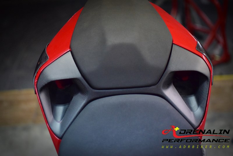 Carbon world ช่องลมหลังคาร์บอน สำหรับ Panigale ทุกรุ่น