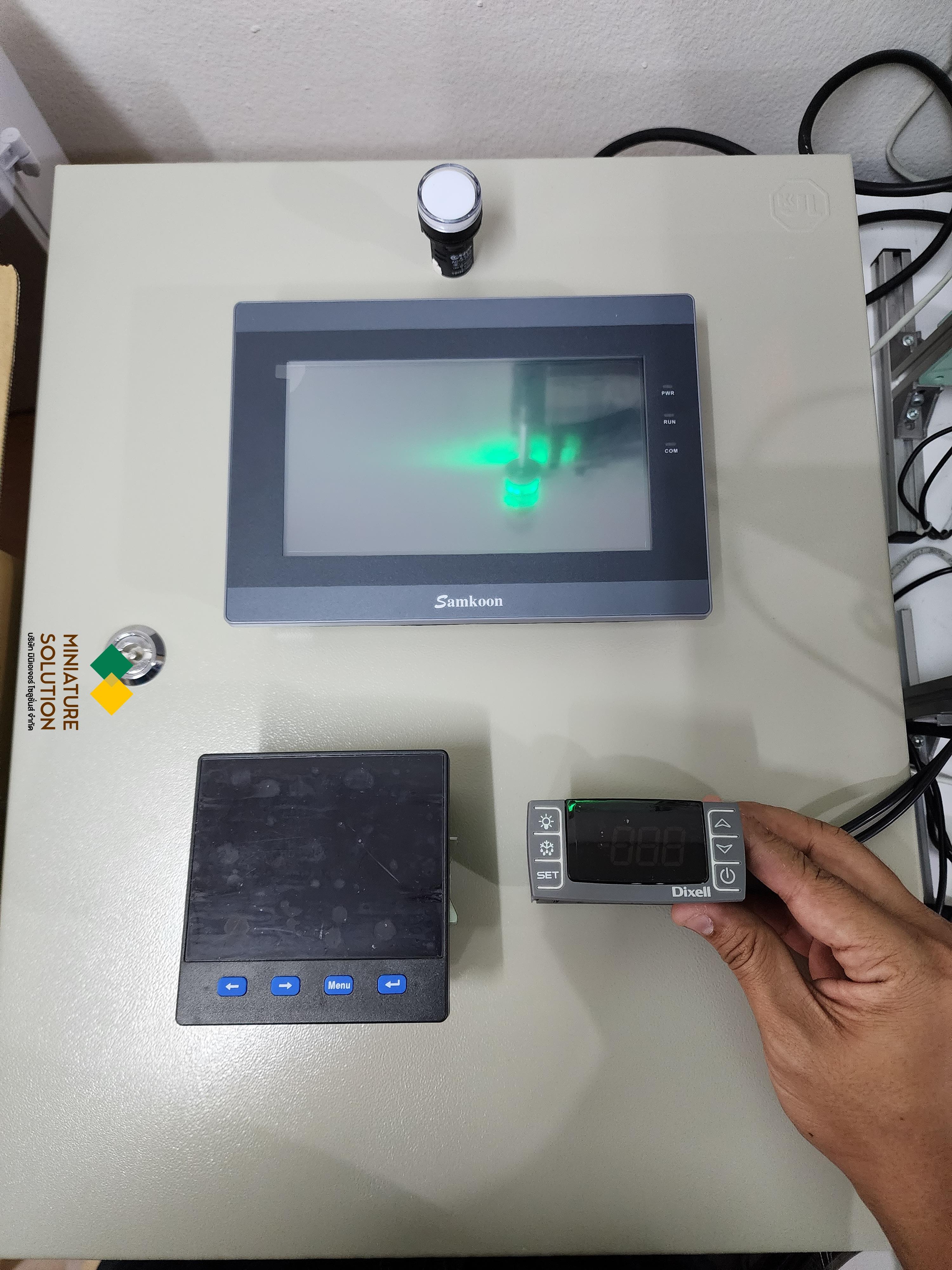 ตู้ควบคุม AHU ระบบทำความเย็นตู้คอนเทนเนอร์ วัดอุณหภูมิ ความชื้น วัดการใช้พลังงานไฟฟ้าเพื่อลดค่าไฟ