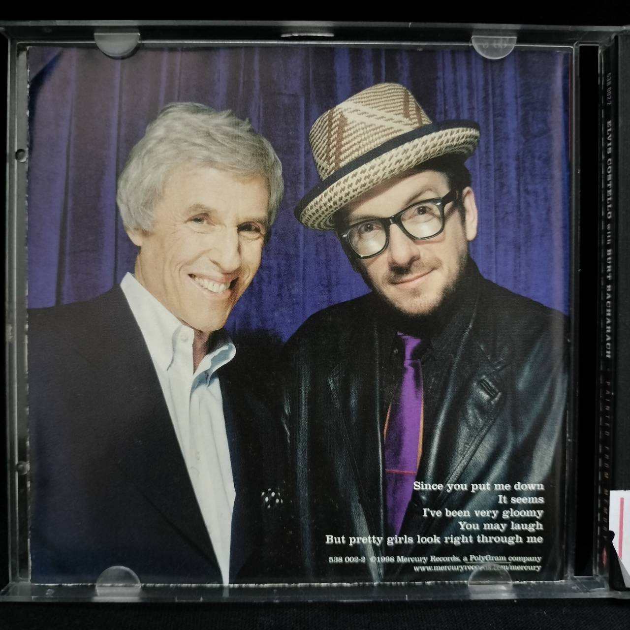 Elvis Costello With Burt Bacharach – Painted From Memory (The New Songs Of Bacharach & Costello) / ไม่ระบุ / แผ่นดี