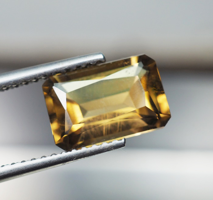 พลอยซิทริน (Citrine) 2.13 กะรัต