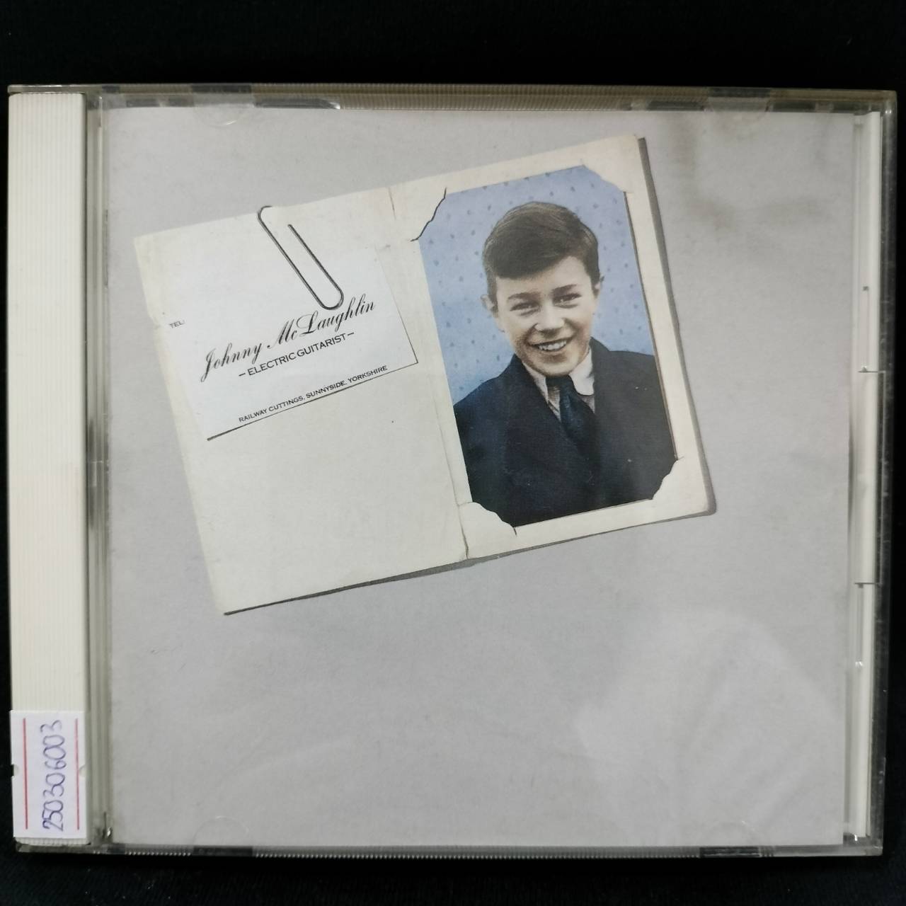 John McLaughlin – Electric Guitarist / JAPAN / ปกในมีจุดเหลือง / แผ่นดี