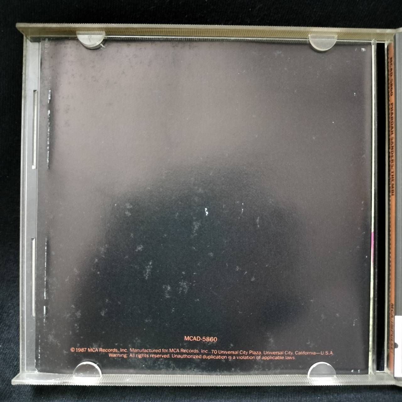 Pharoah Sanders – Thembi / USA / ปกมีจุดเหลือง / มีรอยบ้าง