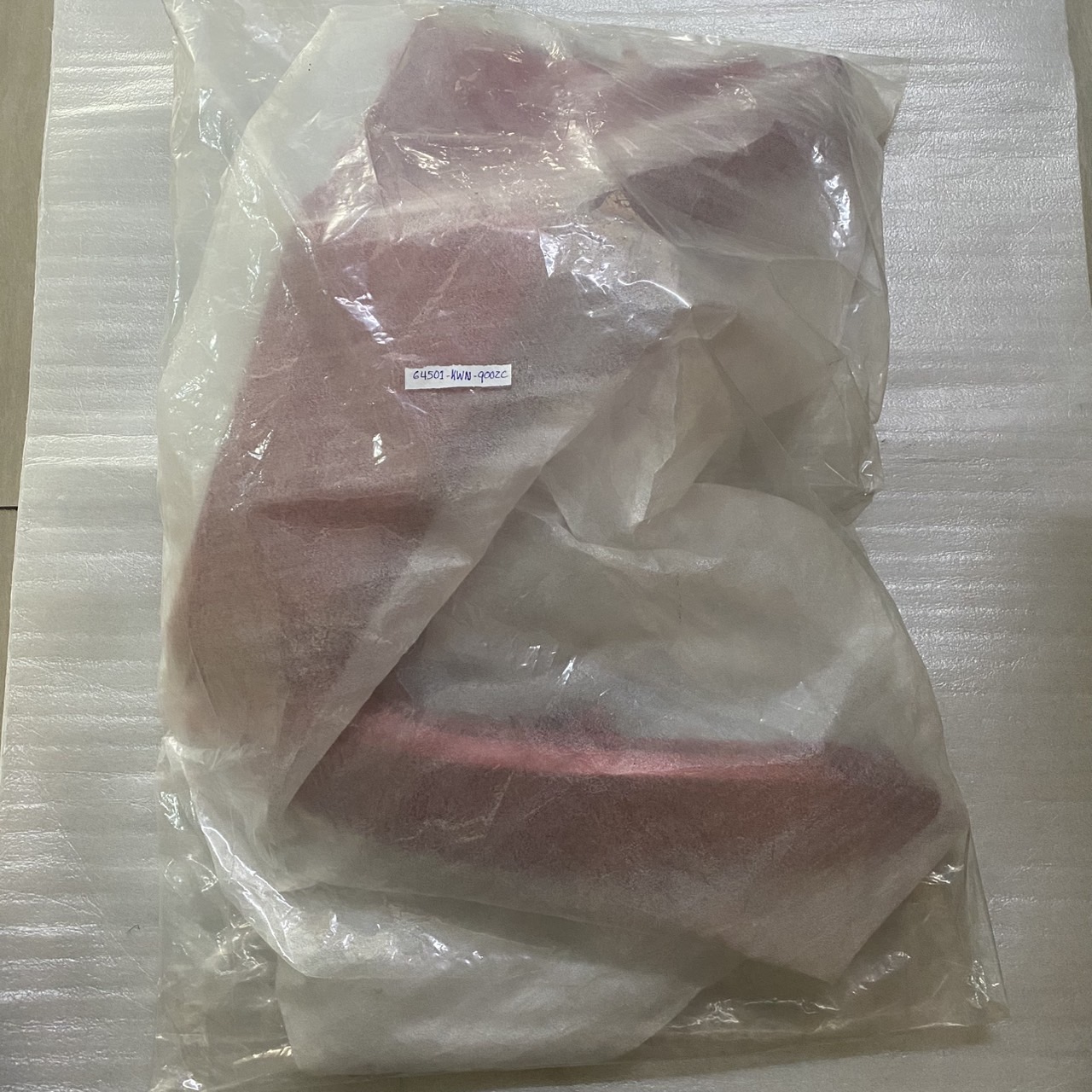 (NO BAG) 64501-KWN-900ZC ฝาครอบไฟหน้าด้านขวารถสีแดง PCX125 2009 อะไหล่แท้ HONDA
