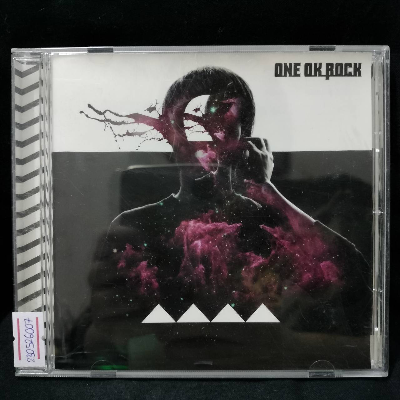 ONE OK ROCK – ONE OK ROCK / JAPAN / แผ่นสภาพนางฟ้า