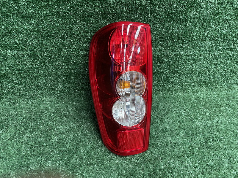 ไฟท้าย L Chevrolet Colorado 2004-2007