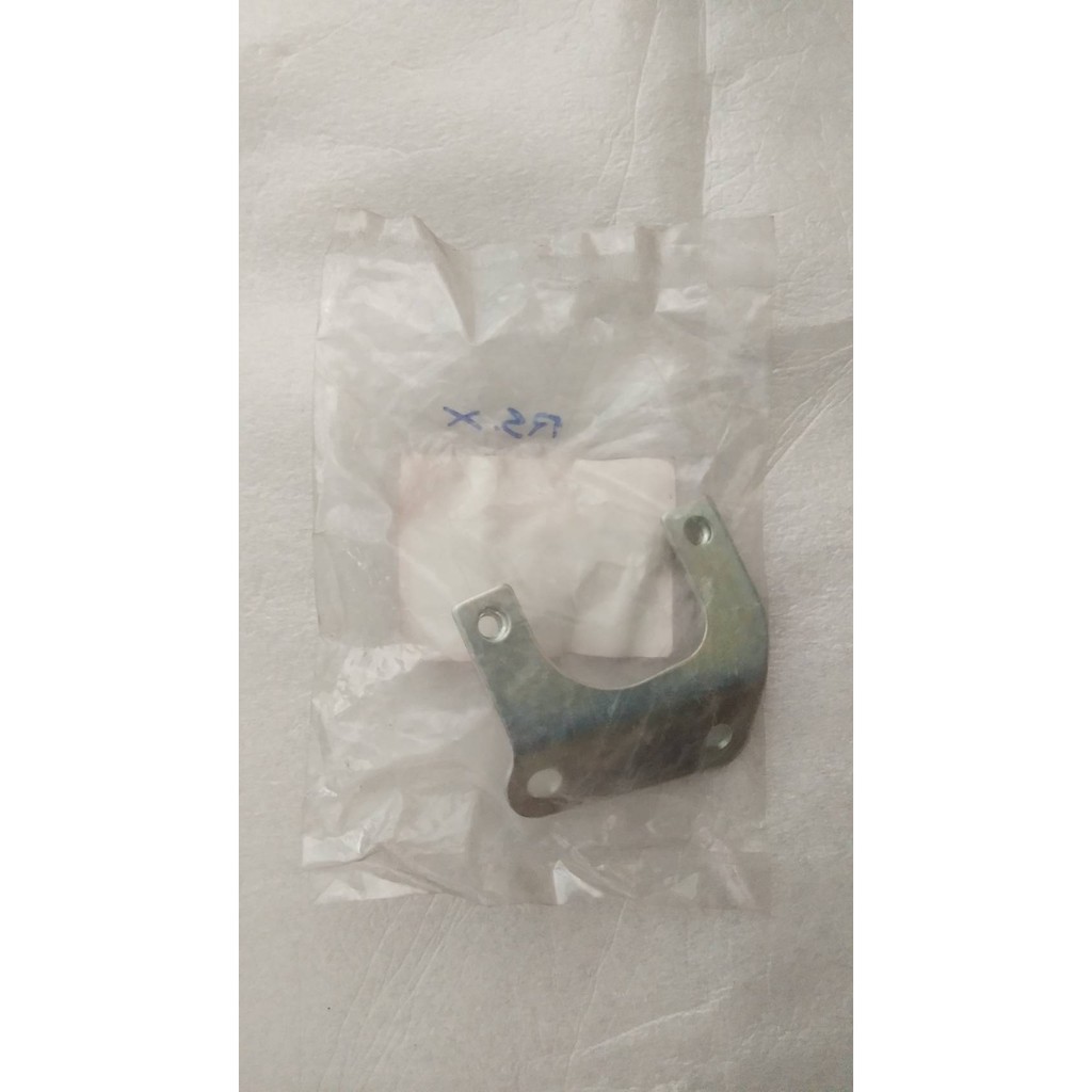 18620-KPH-900 ขายึดชุดวาล์วควบคุมแรงดันอากาศ Wave125i (2005) WAVE125R WAVE125S อะไหล่แท้ HONDA