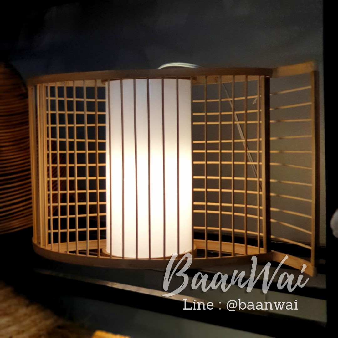 โคมไฟไม้ไผ่ รุ่นลายตาราง ขนาดเล็ก