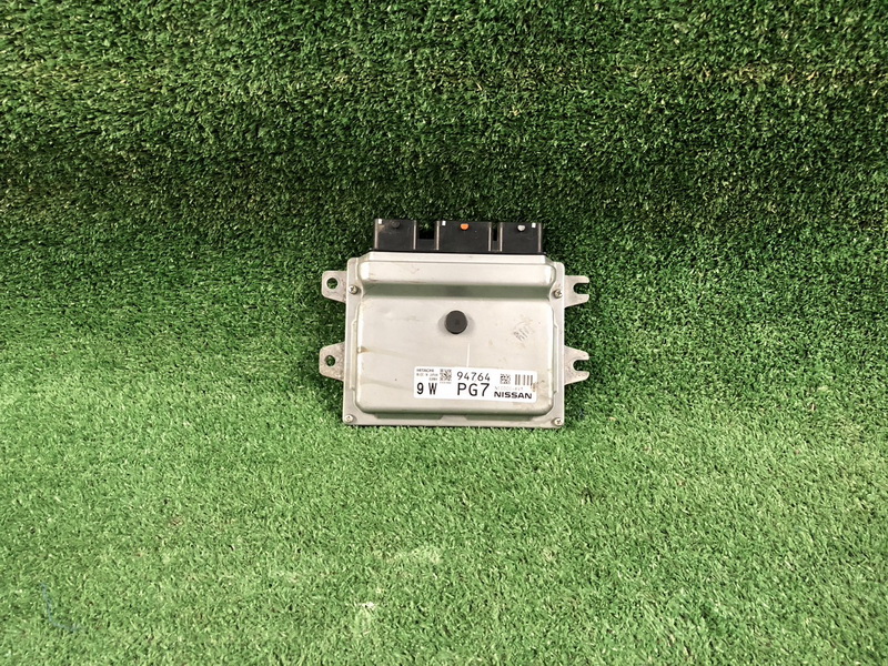 กล่องควบคุมเครื่องยนต์ Nissan