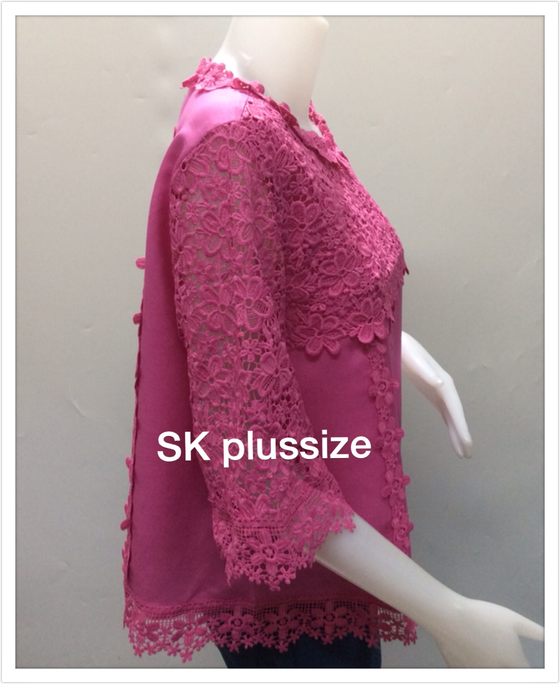 เสื้อลินินแต่งลูกไม้ ทรงเอ สีบานเย็น รอบอก 46 นิ้ว