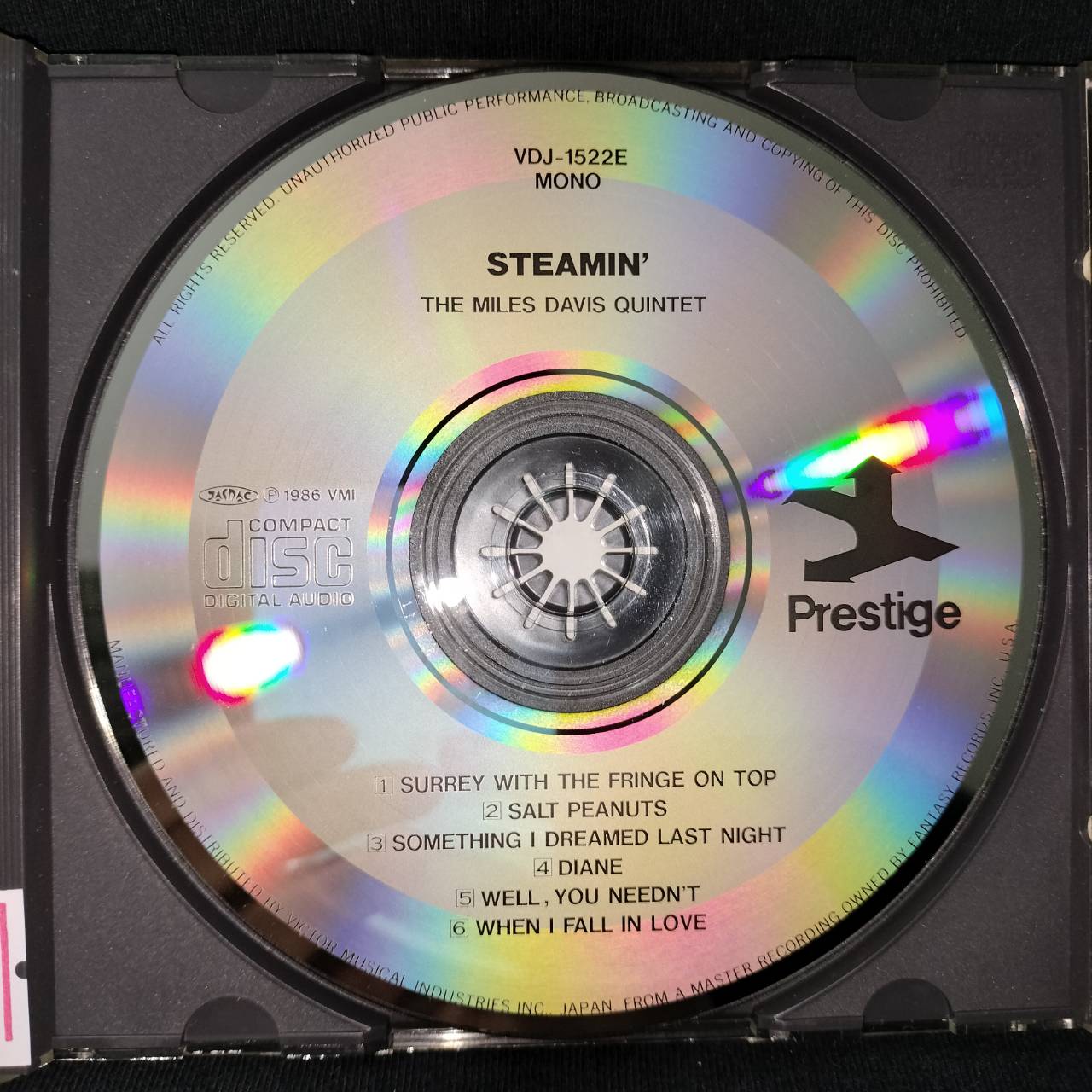 The Miles Davis Quintet – Steamin' With The Miles Davis Quintet / JAPAN / ปกในมีจุดเหลือง / แผ่นดี