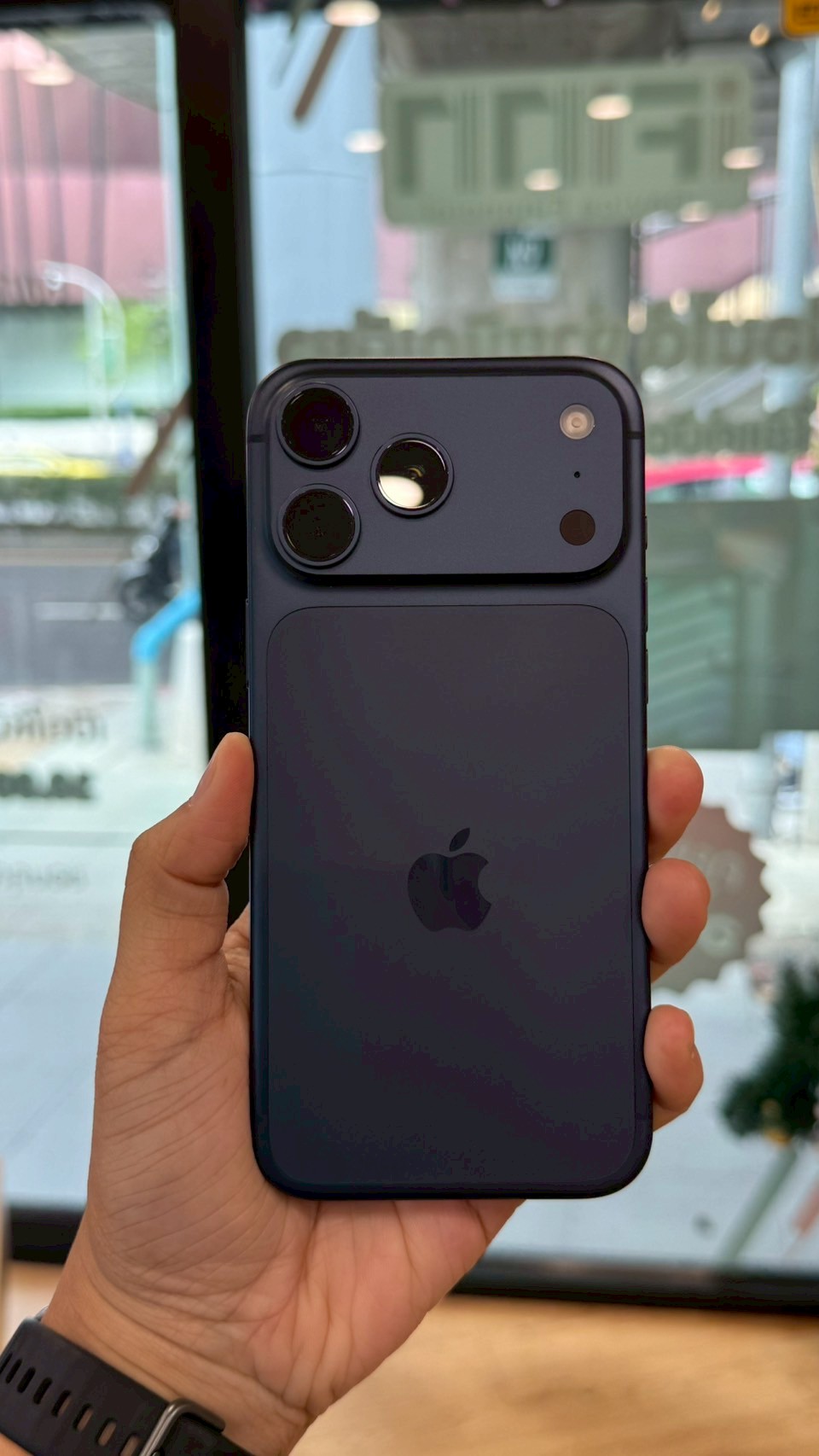 iPhone 17 Pro Max 512GB Deep Blue (มือ1)