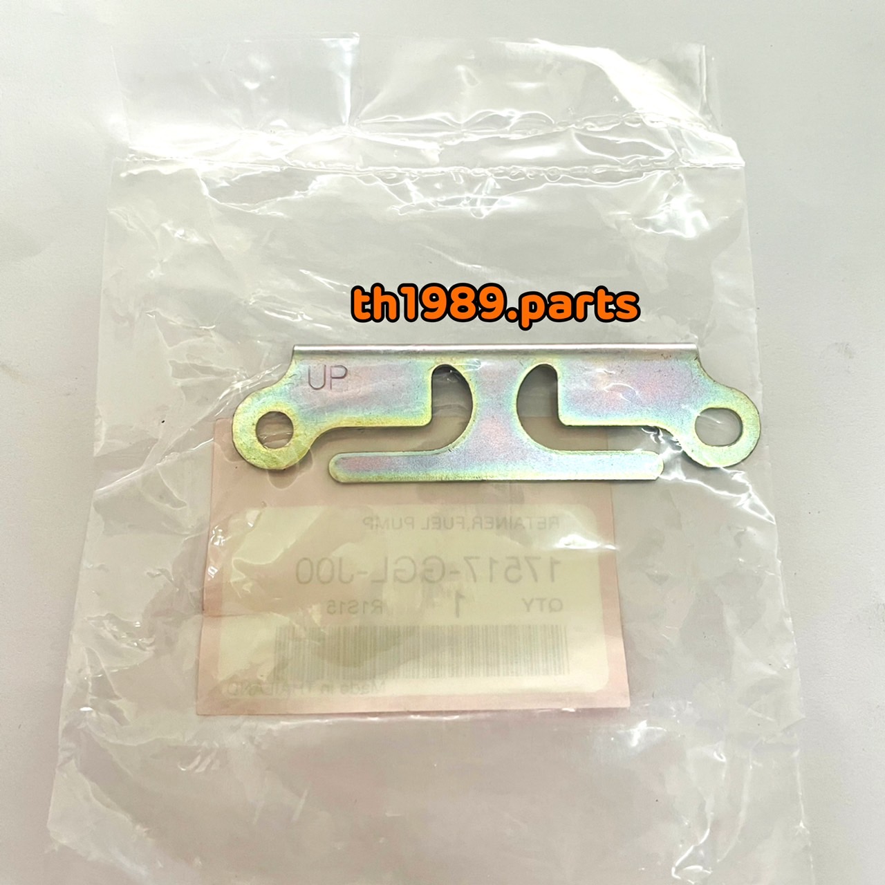 17517-GGL-J00 แผ่นยึดชุดปั๊มน้ำมันเชื้อเพลิง WAVE110I 2012-2022 , WAVE125I 2012-2020 , CLICK125I , SCOOPYI อะไหล่แท้ HONDA