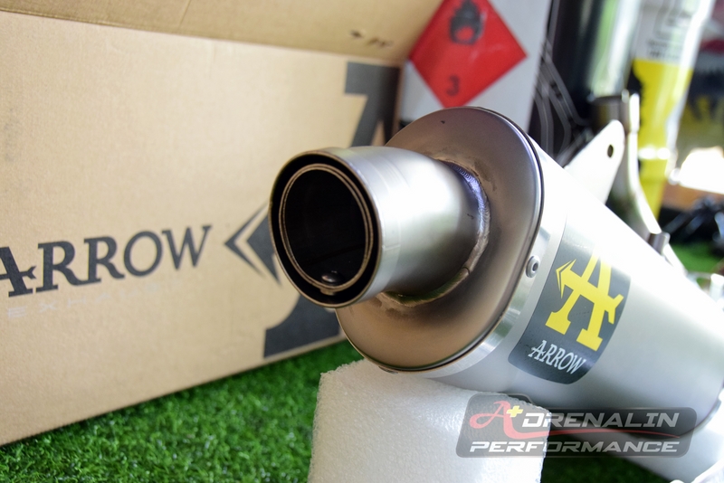 ท่อ Arrow สลิปออน สำหรับ Ducati Desert X 950 2023+ (For Exhibition only)