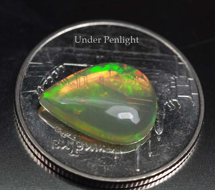 โอปอหลากสี (Multi Opal) 1.65 กะรัตทรงหยดน้ำ