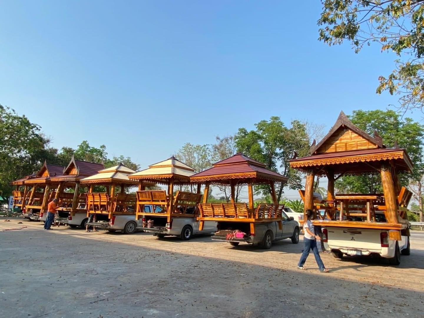 ( รหัส DT1-3x3 ) ศาลา แหย่งเสาตรง ไม้สัก สีโอ๊ค คาตาล2ชั้น เชิงเรียบโมเดิอร์น / ขนาด 3.00x3.00x3.00 เมตร