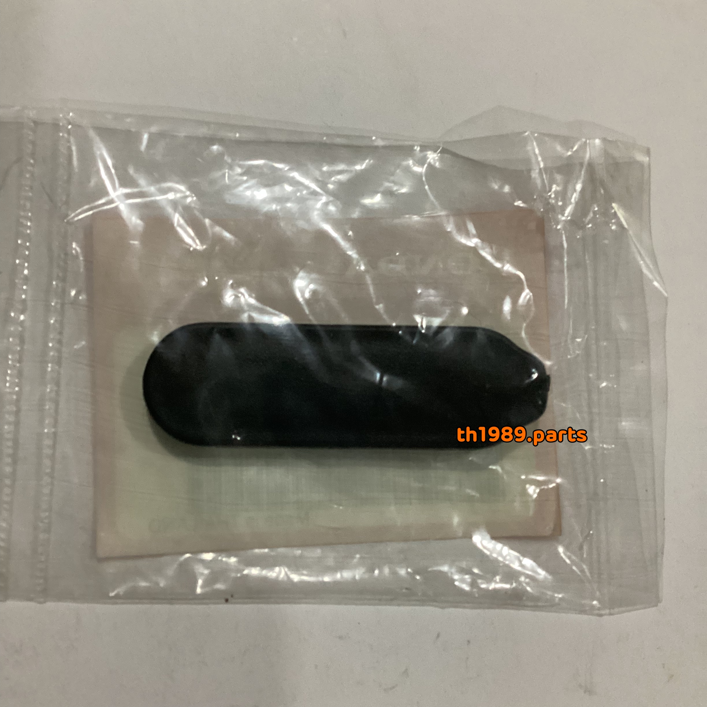 81252-KVB-900 ฝาปิดกล่องใส่ของ CLICK110 คลิ๊กคาร์บู , AIRBLADE อะไหล่แท้ HONDA