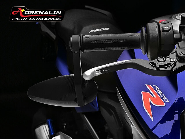 กระจกปลายแฮนด์ รุ่น Reverse Radial ติดตั้งปลายแฮนด์ จาก Rizoma ราคาข้างละ มาพร้อมตุ้มปลายแฮนด์