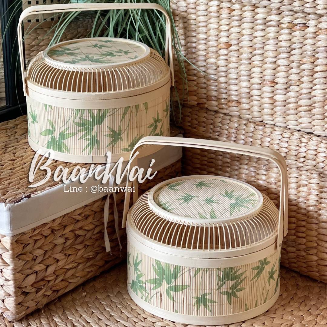 กล่องปิ่นโต รุ่นเสื่อไม้ไผ่ (ฝากรงนก) ลายไผ่มงคล