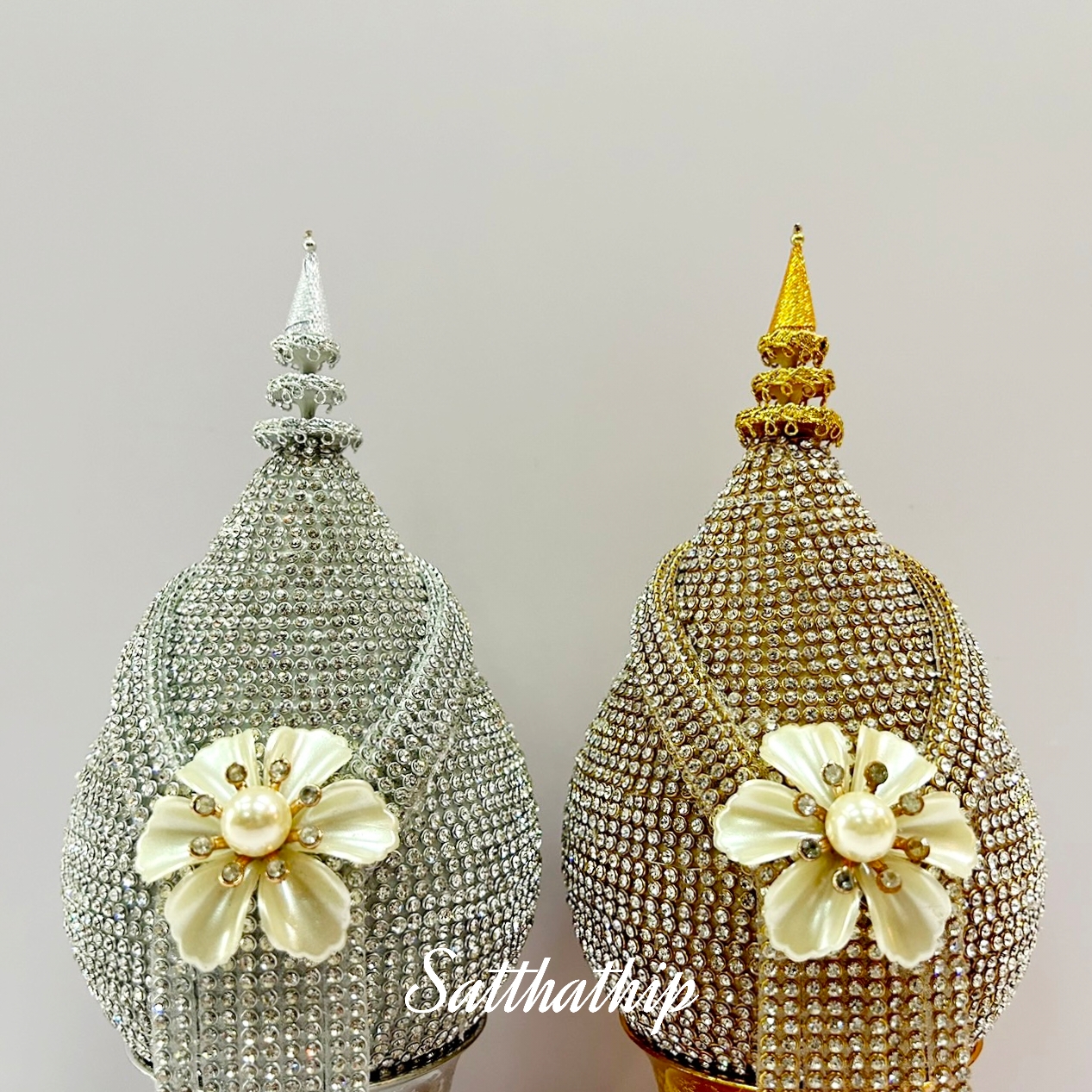 พานพุ่ม - พานพุ่มสักการะ - พานพุ่มเงินทอง - พานพุ่มนพเก้า [5 นิ้ว/ 1,790บาท/คู่]